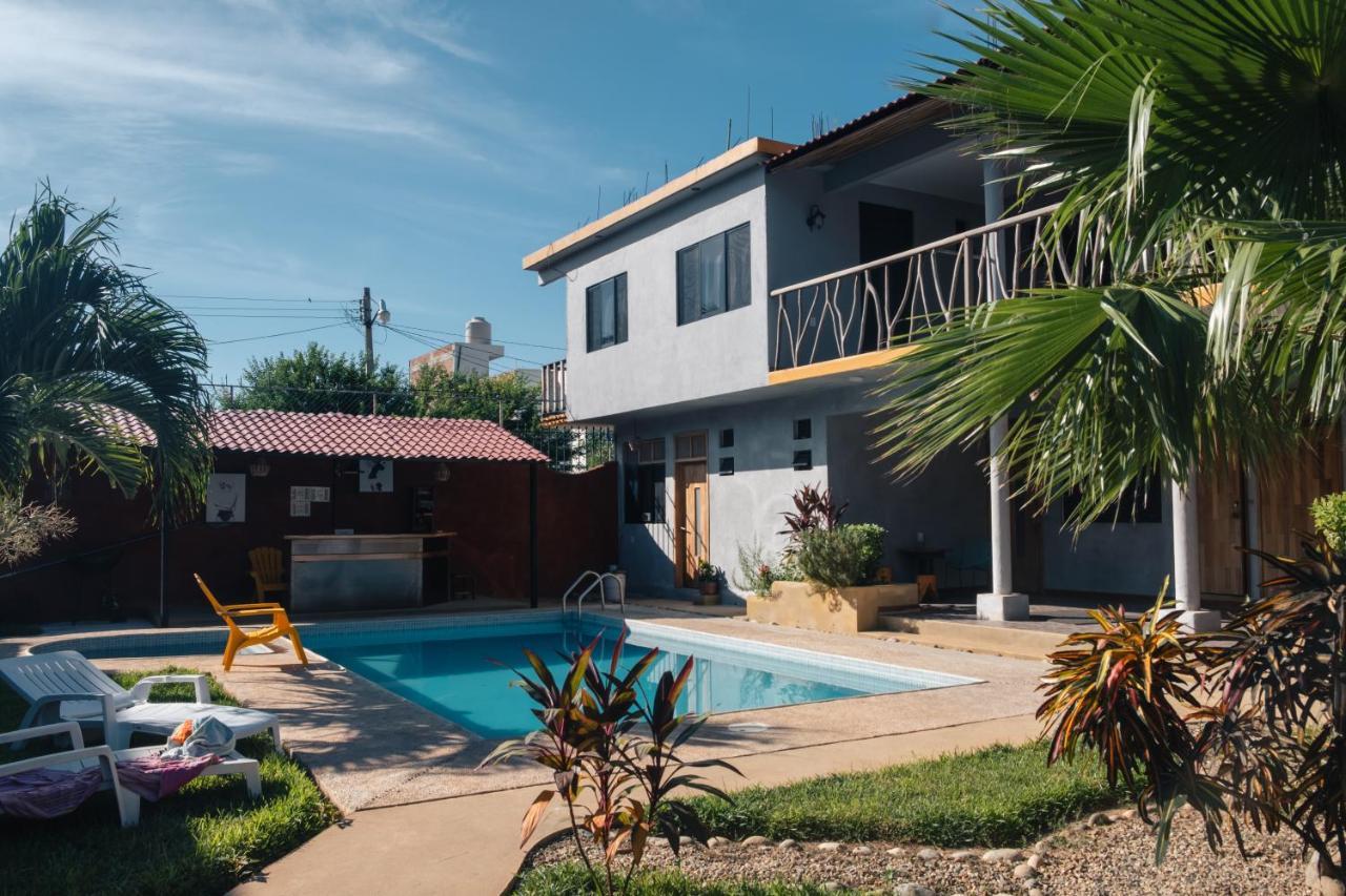 Coccoloba Guest House Пуэрто-Эскондидо Экстерьер фото